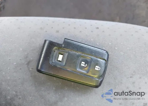 2005 Toyota Prius из США, поврежденный, VIN JTDKB20U457005220